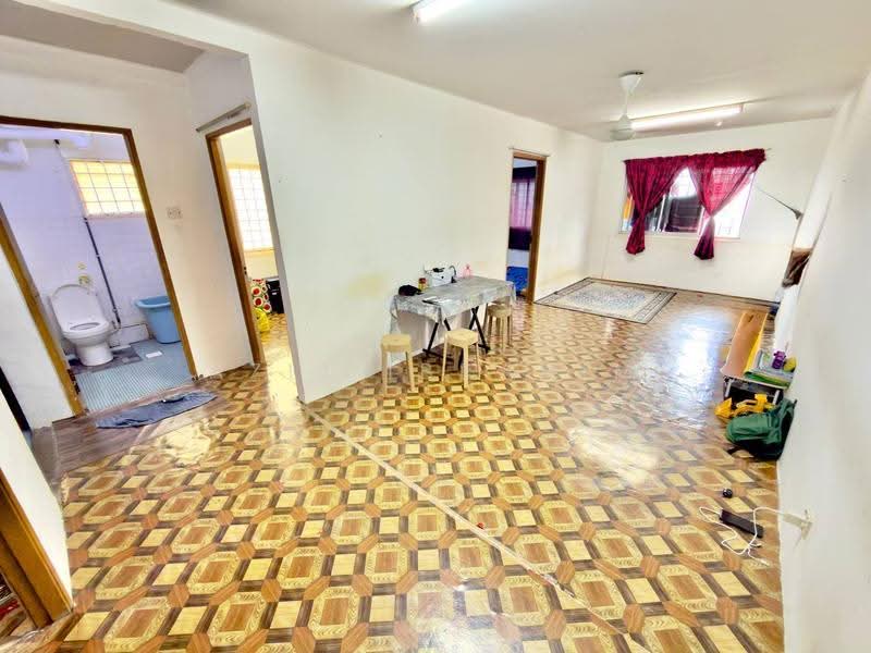 Rumah Flat untuk Dijual di Sentul Utama Flat - Azli Ibrahim - Living Room - PropertyGuru.com.my