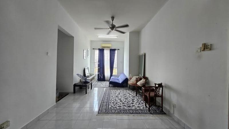 Pangsapuri untuk Dijual di 162 Residency - Ben Tan - Living Room - PropertyGuru.com.my