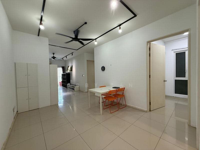 Kondominium untuk Dijual di 222 Residency - Libby Tan - Living Room - PropertyGuru.com.my