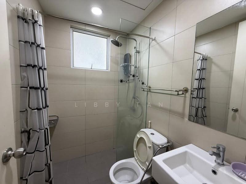 Kondominium untuk Dijual di 222 Residency - Libby Tan - Bathroom - PropertyGuru.com.my