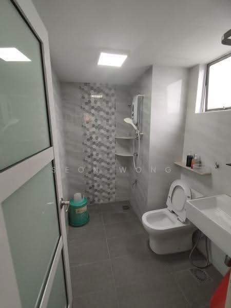 Kondominium untuk Dijual di Menara Megah - Seon Wong - Bathroom - PropertyGuru.com.my