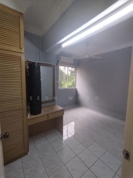 Kondominium untuk Dijual di Menara Megah - Seon Wong - Bedroom - PropertyGuru.com.my