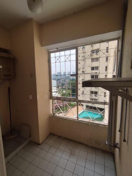 Kondominium untuk Dijual di Menara Megah - Seon Wong - Balcony - PropertyGuru.com.my