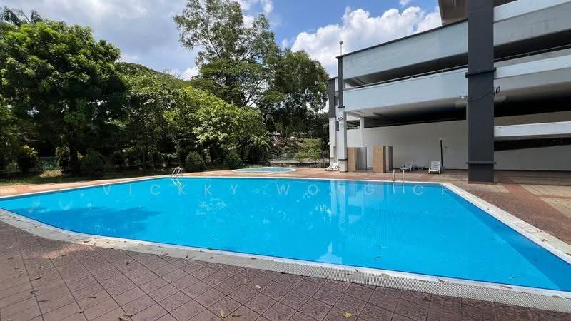 Pangsapuri untuk Dijual di Sutramas - Vickky Wong CF - Pool - PropertyGuru.com.my