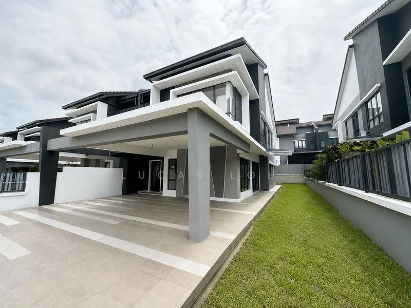 Semi-Detached House for Sale in Sungai Buloh (Selangor) - Lucas Loh - Exterior - PropertyGuru.com.my