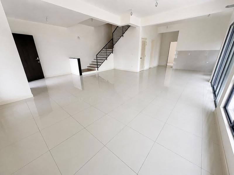 Semi-Detached House for Sale in Sungai Buloh (Selangor) - Lucas Loh - Living Room - PropertyGuru.com.my