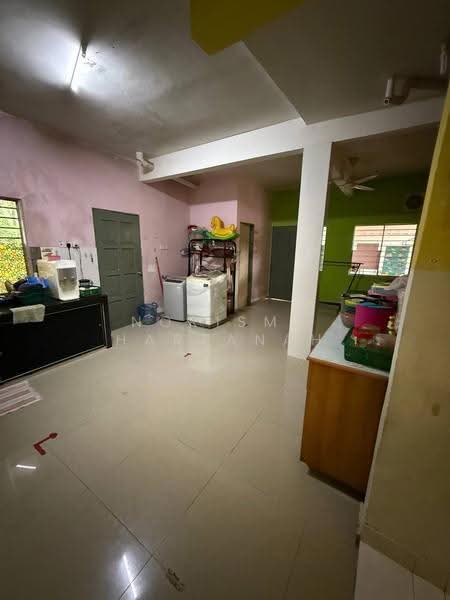 Rumah Teres 2.5-Tingkat untuk Dijual di Taman Amanputra (Puchong) - Norisma Hartanah - Kitchen - PropertyGuru.com.my