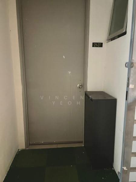 Kediaman Servis untuk Dijual di Silk Residence - Vincent Yeoh - Entrance - PropertyGuru.com.my