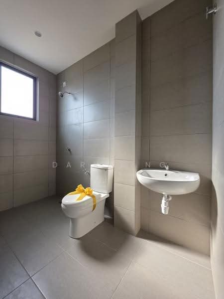 2-storey Terraced House for Sale in Sepang (Selangor) - Darren Ng - Bathroom - PropertyGuru.com.my