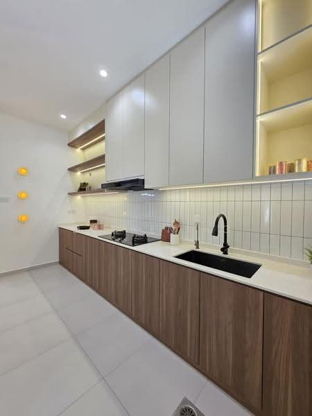 2-storey Terraced House for Sale in Sepang (Selangor) - Darren Ng - Kitchen - PropertyGuru.com.my