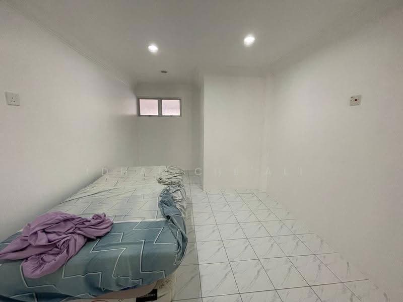 2-storey Terraced House for Sale in Seri Kuantan (Kuantan) - Idham Che'Ali - Bedroom - PropertyGuru.com.my