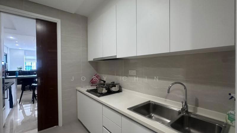 Kediaman Servis untuk Disewa di The Astaka @ 1 Bukit Senyum - Joey Chin - Kitchen - PropertyGuru.com.my