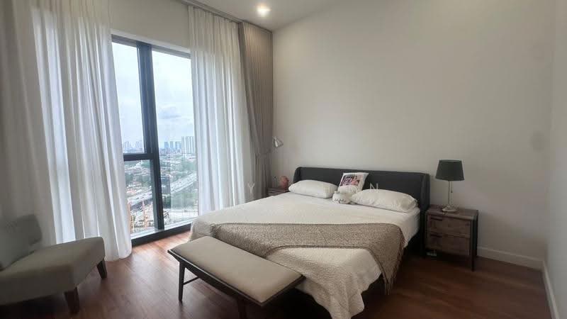 Kediaman Servis untuk Disewa di The Astaka @ 1 Bukit Senyum - Joey Chin - Bedroom - PropertyGuru.com.my