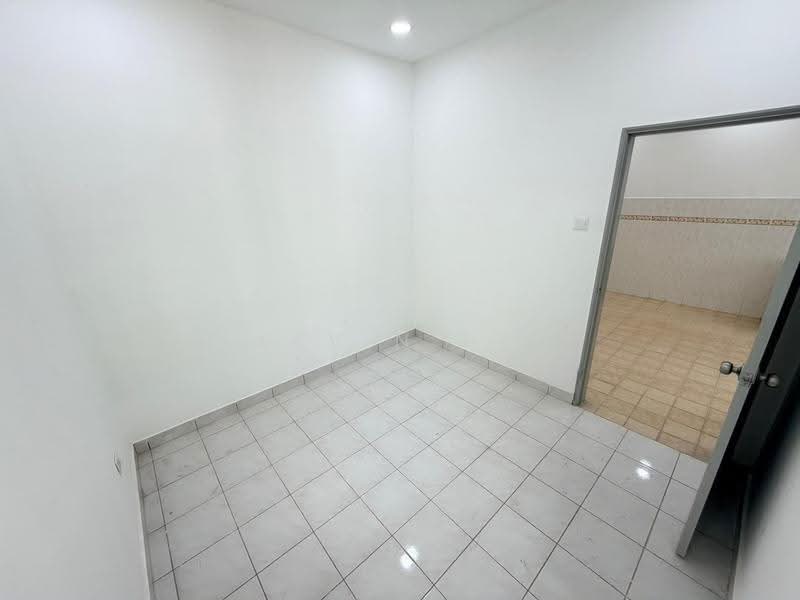 2-storey Terraced House for Sale in Bandar Putra Kulai (Kulai) - Kevin Ho - Interior - PropertyGuru.com.my