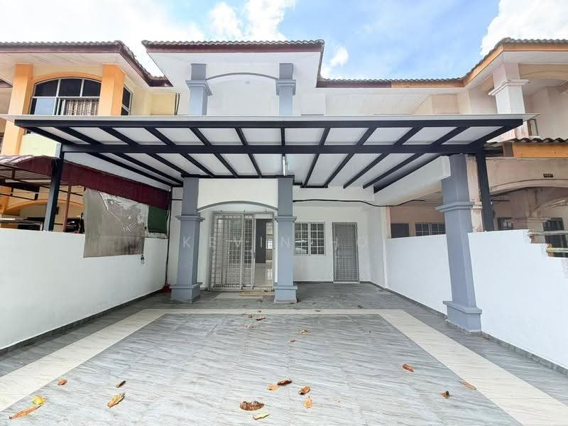 2-storey Terraced House for Sale in Bandar Putra Kulai (Kulai) - Kevin Ho - Exterior - PropertyGuru.com.my