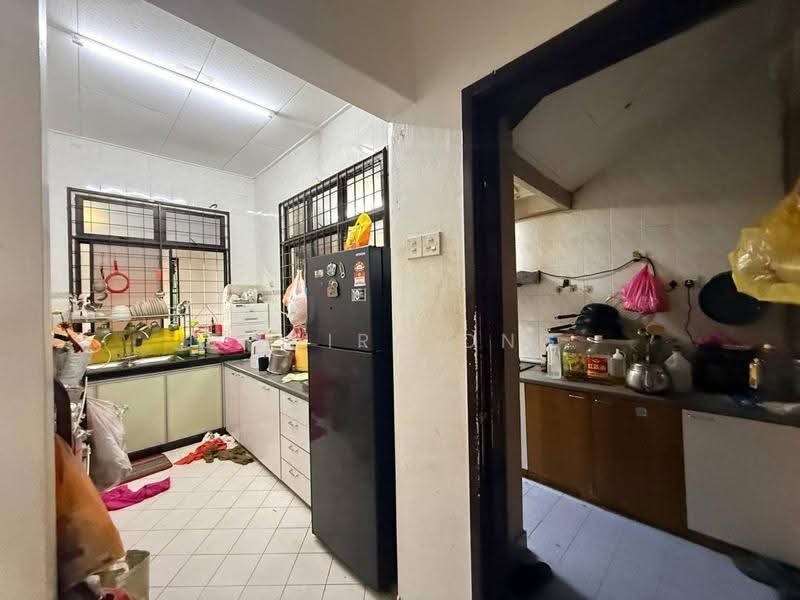 Rumah Teres 1-Tingkat untuk Dijual di Taman Daya (Johor Bahru) - Claira Ong - Kitchen - PropertyGuru.com.my