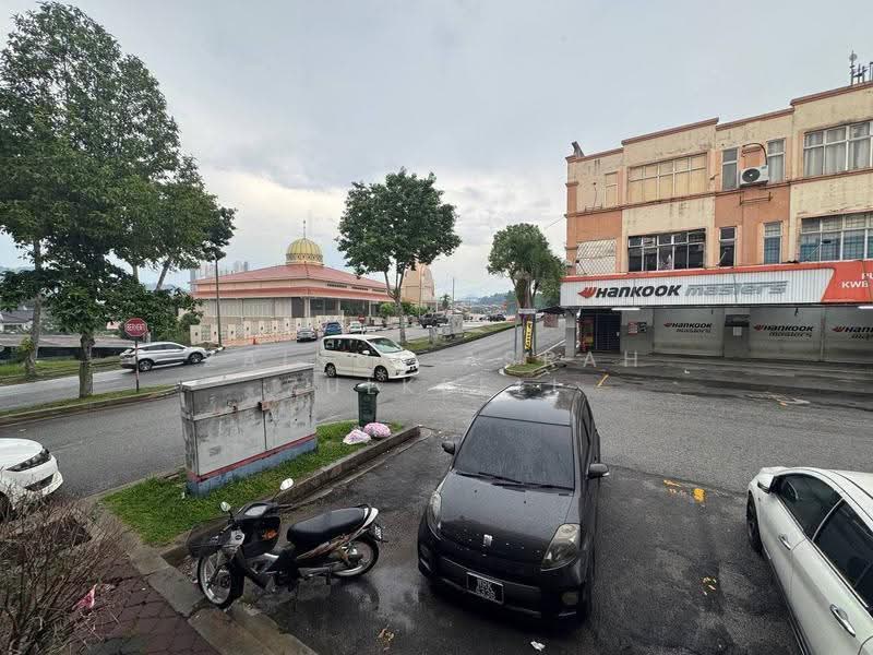 Shop / Office untuk Dijual di Kajang (Selangor) - Zairul Asrah Zulkefli - Exterior - PropertyGuru.com.my