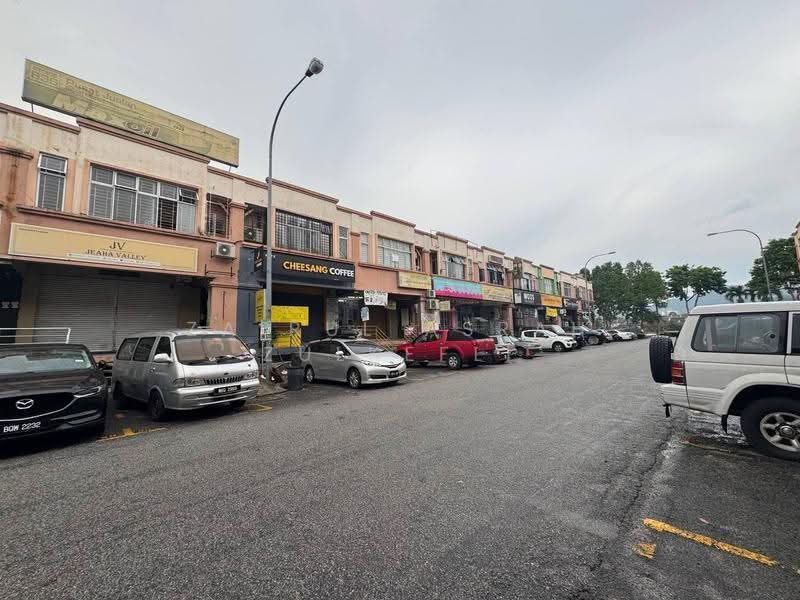Shop / Office untuk Dijual di Kajang (Selangor) - Zairul Asrah Zulkefli - Exterior - PropertyGuru.com.my