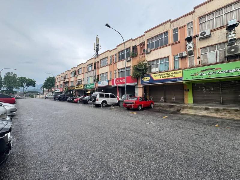 Shop / Office untuk Dijual di Kajang (Selangor) - Zairul Asrah Zulkefli - Exterior - PropertyGuru.com.my