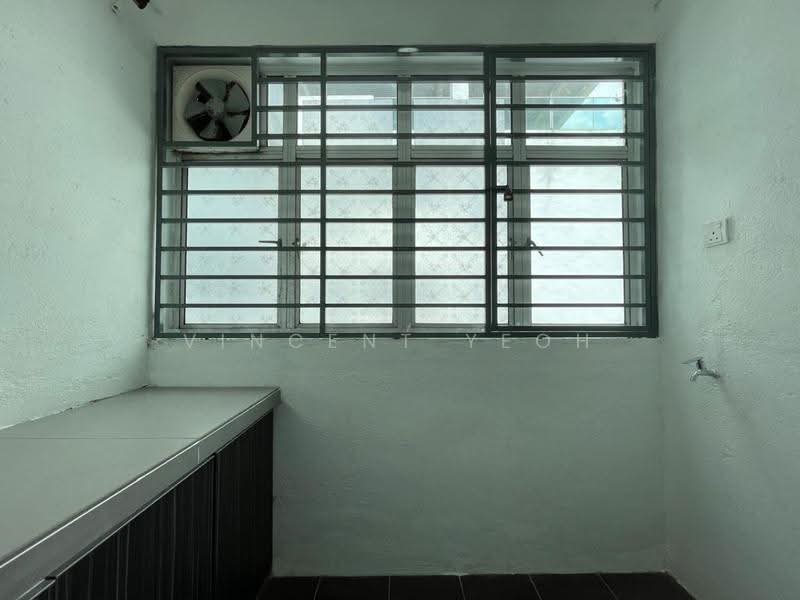 Kediaman Servis untuk Dijual di Silk Residence - Vincent Yeoh - Interior - PropertyGuru.com.my