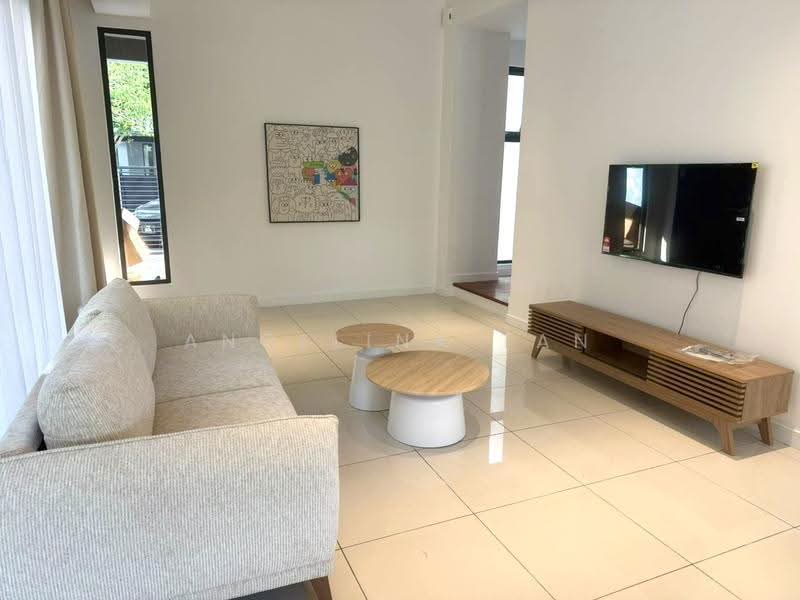 Rumah Teres untuk Disewa di Medini (Iskandar Puteri (Nusajaya)) - Angelina Tan - Living Room - PropertyGuru.com.my