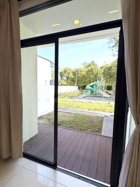 Rumah Teres untuk Disewa di Medini (Iskandar Puteri (Nusajaya)) - Angelina Tan - Exterior - PropertyGuru.com.my