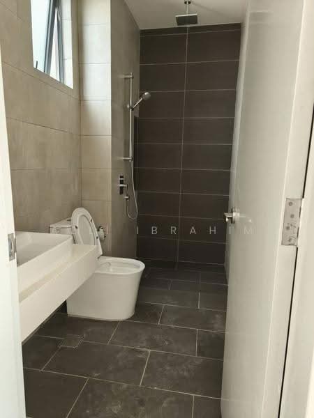 Kondominium untuk Dijual di Picasso Residence - Azli Ibrahim - Bathroom - PropertyGuru.com.my