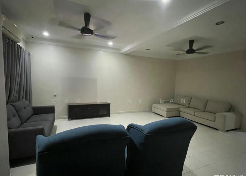 Rumah Teres 2-Tingkat untuk Dijual di Seri Utama Damansara (Kota Damansara) - Christine Tan - Living Room - PropertyGuru.com.my