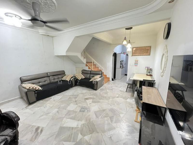 2-storey Terraced House for Sale in Bandar Tasik Puteri (Rawang) - Muz Hafiz - PropertyGuru.com.my