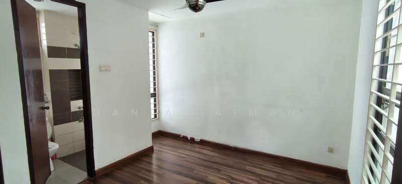 Rumah Teres 2-Tingkat untuk Disewa di Shah Alam (Selangor) - Danial Aiman - Bathroom - PropertyGuru.com.my