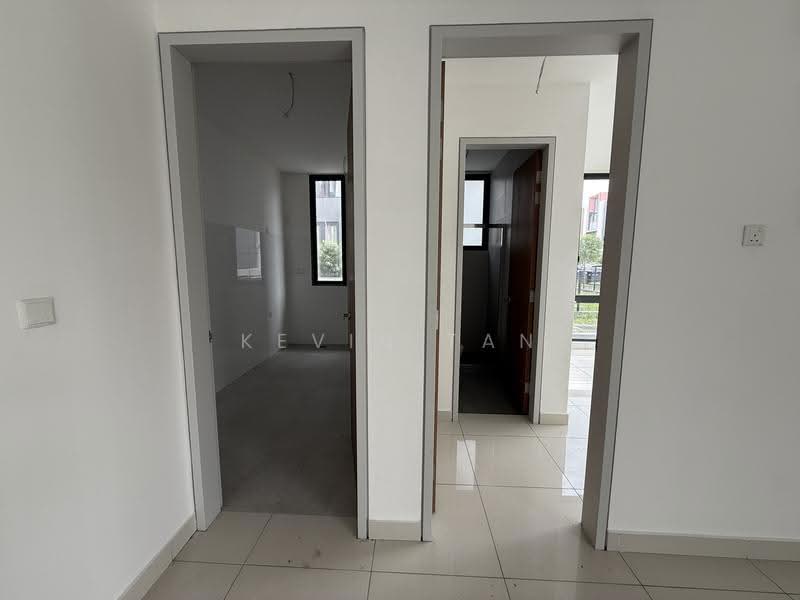 Rumah Teres 3-Tingkat untuk Dijual di Taman Puchong Legenda (Puchong) - Kevin Tan - Interior - PropertyGuru.com.my