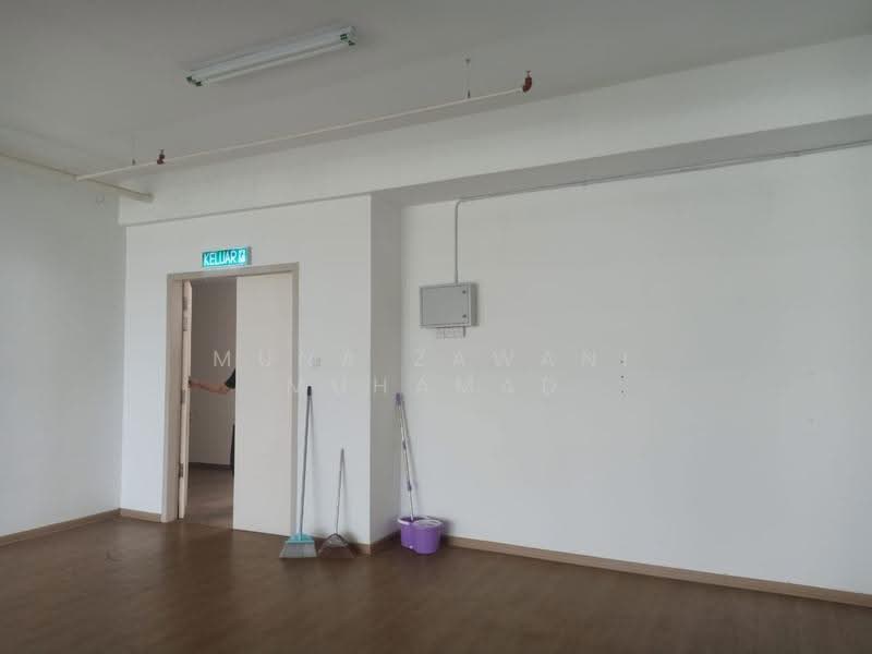 Shop / Office untuk Disewa di Cyber 9 (Cyberjaya) - Muna Zawani Muhamad - Interior - PropertyGuru.com.my