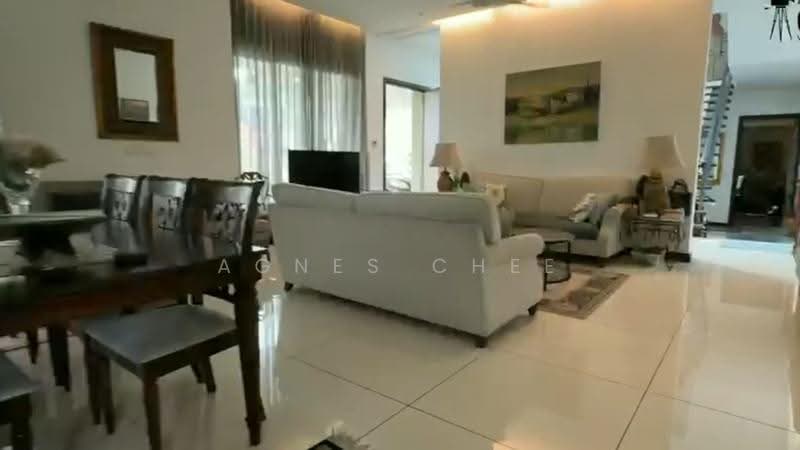 Bungalow House for Sale in Elmina (Shah Alam) - Agnes Chee - Living Room - PropertyGuru.com.my