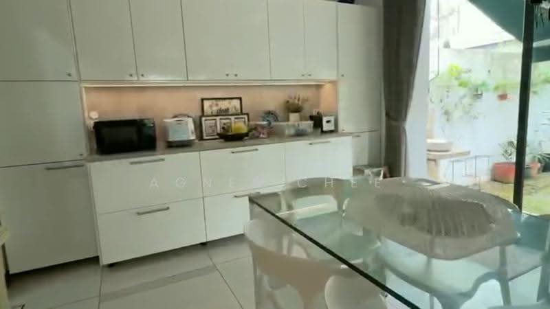 Bungalow House for Sale in Elmina (Shah Alam) - Agnes Chee - Kitchen - PropertyGuru.com.my
