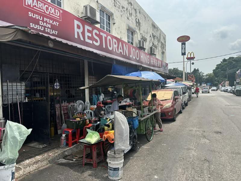 2-storey Terraced House for Sale in Taman Overseas Union (Taman Oug) (Jalan Klang Lama (Old Klang Road)) - Hugo Chong - Exterior - PropertyGuru.com.my
