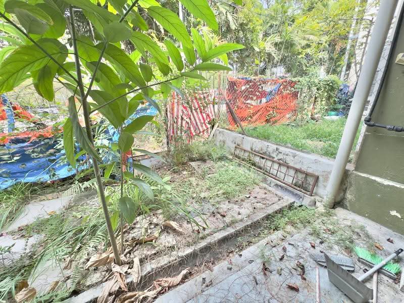 Rumah Teres 2.5-Tingkat untuk Dijual di Taman Putra Permai (Seri Kembangan) - Azli Ibrahim - Exterior - PropertyGuru.com.my