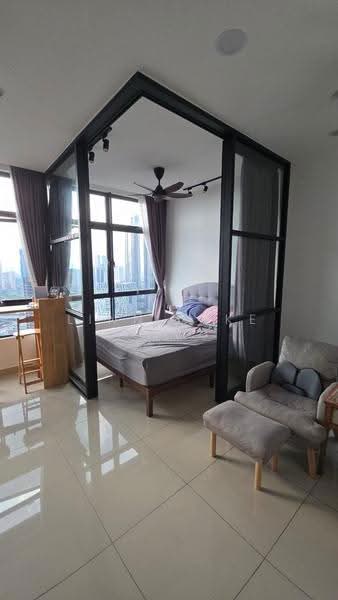 Kediaman Servis untuk Dijual di Twin Tower Residence - Linn Loke - Bedroom - PropertyGuru.com.my