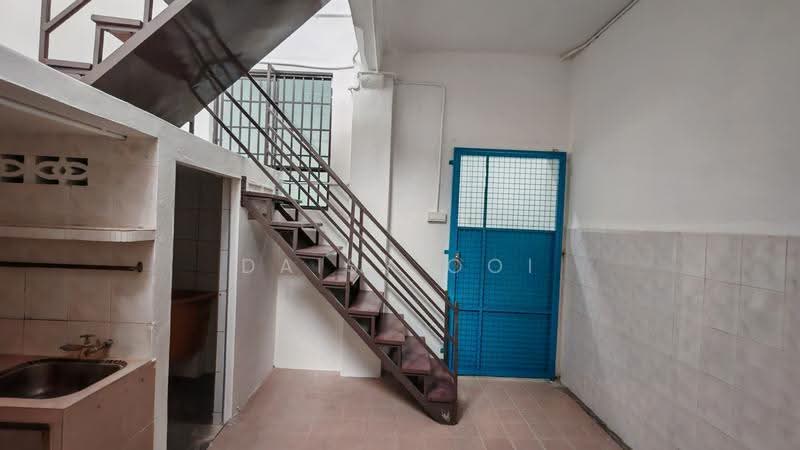 Shop for Rent in Chinatown (George Town) - Daisy Ooi - Interior - PropertyGuru.com.my