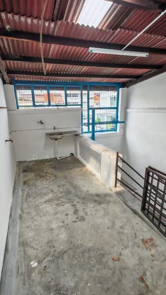 Shop for Rent in Chinatown (George Town) - Daisy Ooi - Interior - PropertyGuru.com.my