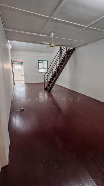 Shop for Rent in Chinatown (George Town) - Daisy Ooi - Interior - PropertyGuru.com.my
