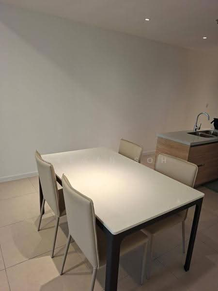 Kediaman Servis untuk Disewa di Kami - Keegan Soh - Dining Room - PropertyGuru.com.my