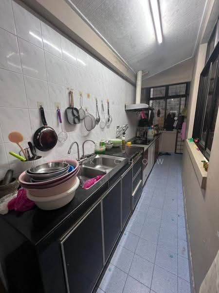 1-storey Terraced House for Sale in Taman Daya (Johor Bahru) - Zack Chow - Kitchen - PropertyGuru.com.my