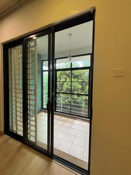 Rumah Teres 2-Tingkat untuk Disewa di Denai Alam (Shah Alam) - Danial Aiman - Balcony - PropertyGuru.com.my