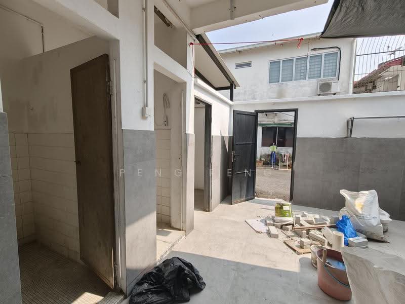Kedai untuk Disewa di Seksyen 17 (Petaling Jaya) - peng peng - Exterior - PropertyGuru.com.my