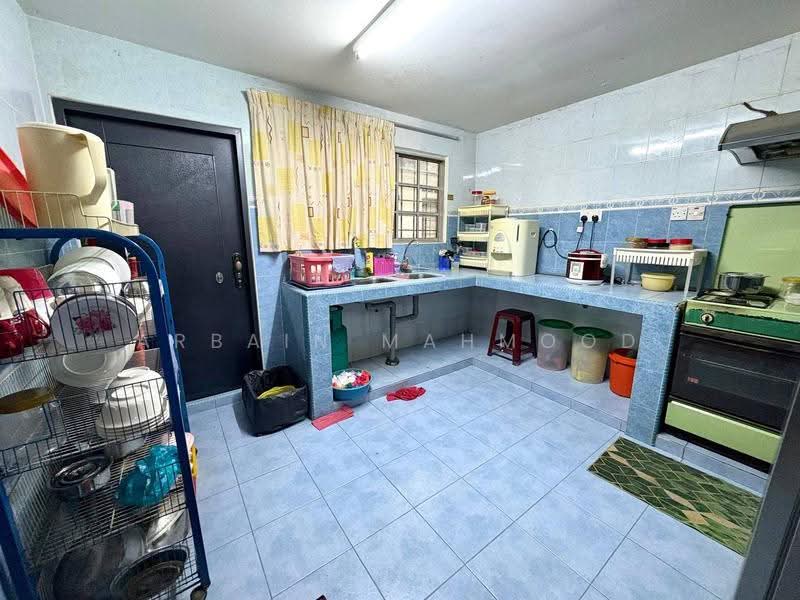 2-storey Terraced House for Sale in Taman Koperasi Polis (Batu Caves) - Arbain Mahmood - Kitchen - PropertyGuru.com.my