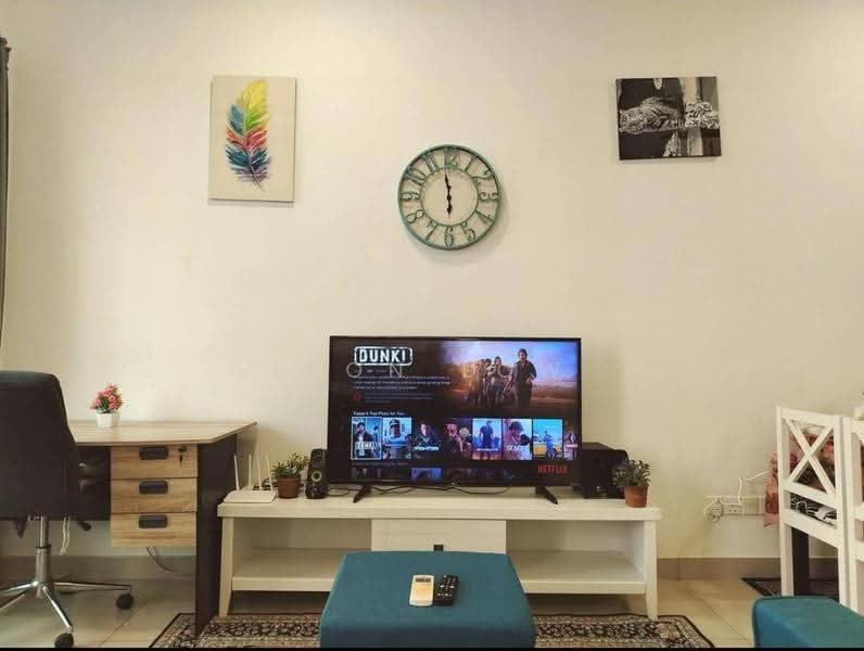 Kediaman Servis untuk Disewa di Cybersquare - Leon Low - Study - PropertyGuru.com.my
