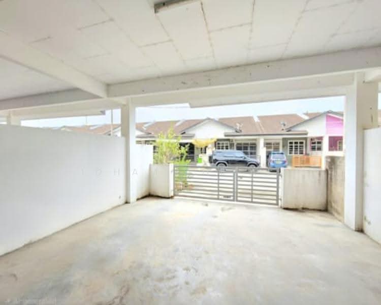 1-storey Terraced House for Sale in Kuantan (Pahang) - Idham Che'Ali - Exterior - PropertyGuru.com.my
