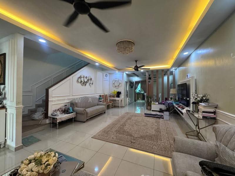 Rumah Teres 2-Tingkat untuk Dijual di Kajang (Selangor) - Hawa Ibrahim - Living Room - PropertyGuru.com.my