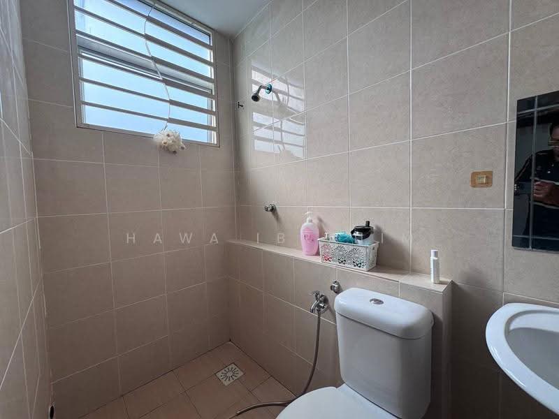 Rumah Teres 2-Tingkat untuk Dijual di Kajang (Selangor) - Hawa Ibrahim - Bathroom - PropertyGuru.com.my