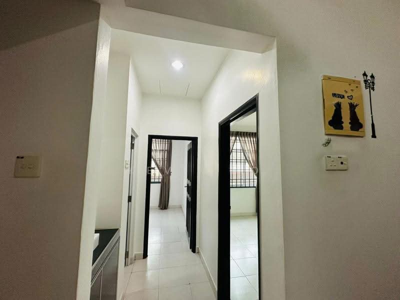 Rumah Teres 2-Tingkat untuk Dijual di Taman Sri Pulai Perdana (Skudai) - Kevin Ho - Corridor - PropertyGuru.com.my
